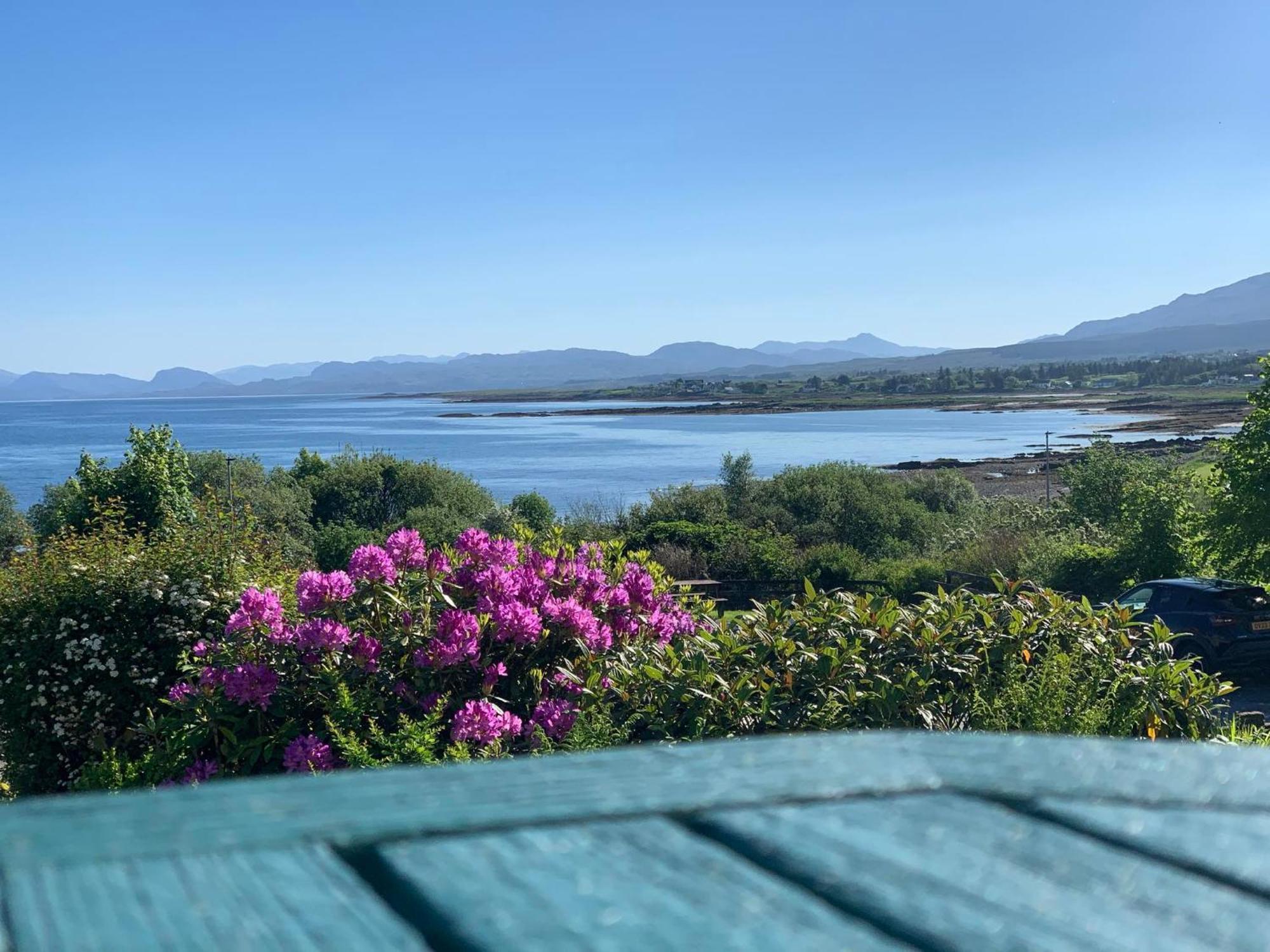 Skye Basecamp Hostel, Broadford Bay, Isle Of Skye Exterior foto